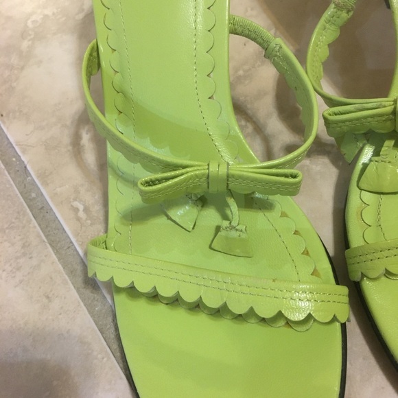 Joey O Green Strappy Rikrak Trim Preppy High Heel Sandals 6 EUC - Picture 3 of 8